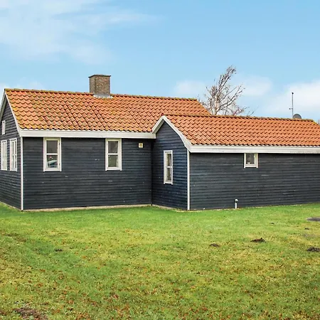 Lovely In With Private Swimming Pool, Be Inside Or Outside